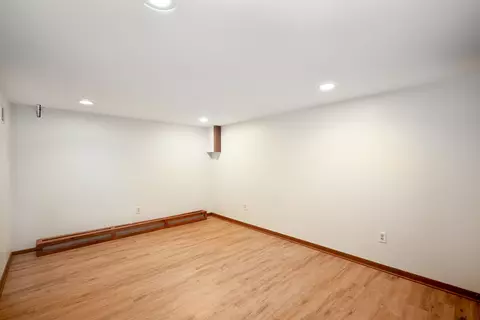 105 N Gables Blvd, Wheaton, IL 60187 photo 16