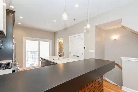 Kitchen - 5220 S Berkeley Ave #E, Chicago, IL 60615 photo 4 of 4