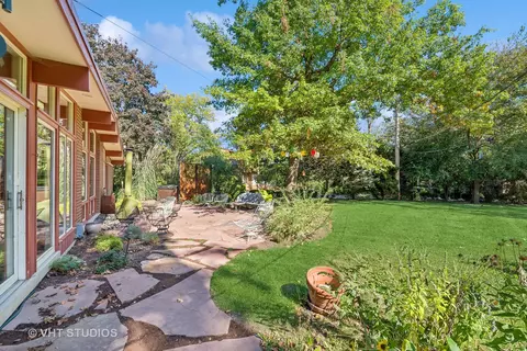 1033 Crabtree Ln, Des Plaines, IL 60016 photo 29