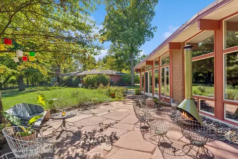 1033 Crabtree Ln, Des Plaines, IL 60016 photo 32