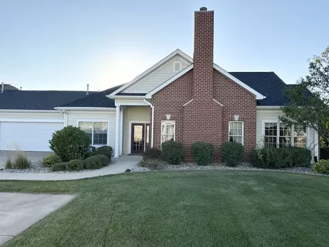 713 Arbor Pkwy #C, Bourbonnais, IL 60914