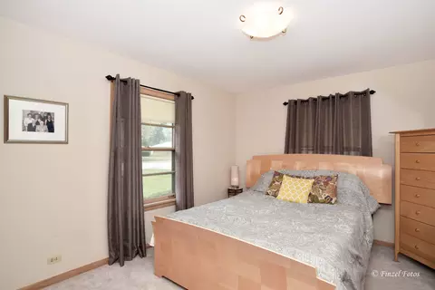 Bedroom - 564 N Melrose Ave, Elgin, IL 60123 photo 2 of 2