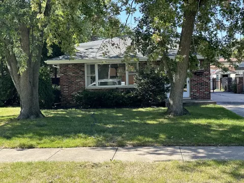 14536 Kilbourn Ave, Midlothian, IL 60445