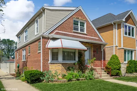5400 N Meade Ave, Chicago, IL 60630