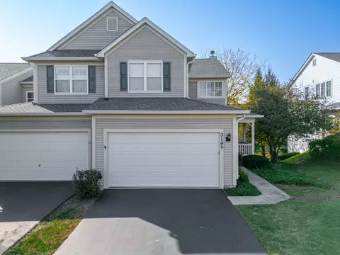 319 Tower Hill Dr #319, Saint Charles, IL 60175