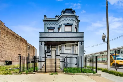 4359 W Wilcox St, Chicago, IL 60624