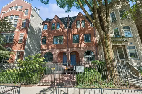 1136 W Wrightwood Ave #1, Chicago, IL 60614