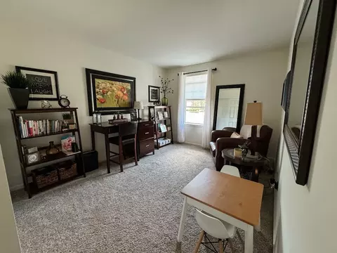 5205 Glenbrook Trl, Mchenry, IL 60050 photo 13