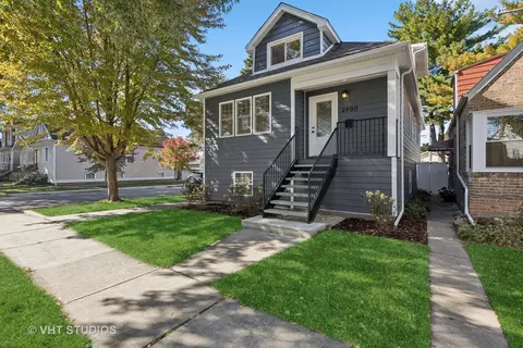 4900 N Moody Ave, Chicago, IL 60630