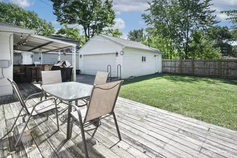 3101 Thrush Ln, Rolling Meadows, IL 60008 photo 11