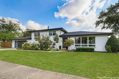 8525 W 145th St, Orland Park, IL 60462