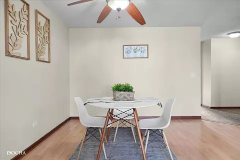 Dining - 243 Gregory St #9, Aurora, IL 60504 photo 1 of 1