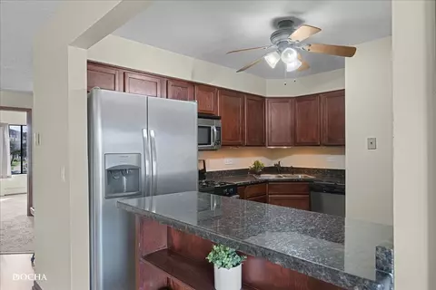 Kitchen - 243 Gregory St #9, Aurora, IL 60504 photo 2 of 2