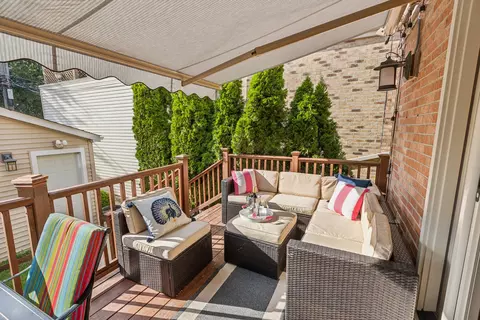 2132 N Wayne Ave, Chicago, IL 60614 photo 37