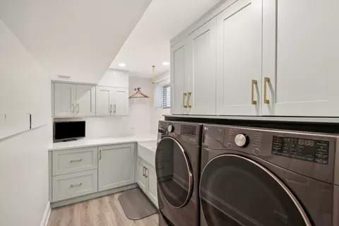 2132 N Wayne Ave, Chicago, IL 60614 photo 28