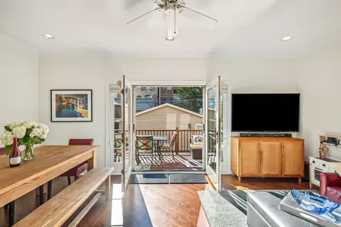 2132 N Wayne Ave, Chicago, IL 60614 photo 13
