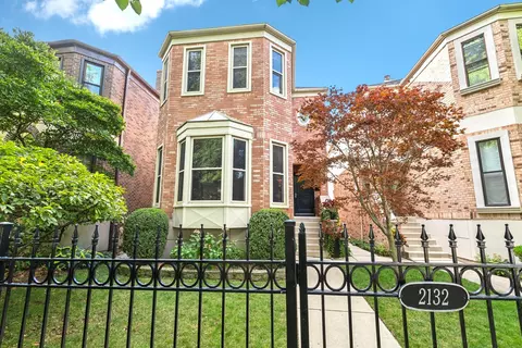 2132 N Wayne Ave, Chicago, IL 60614