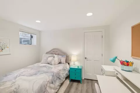 2132 N Wayne Ave, Chicago, IL 60614 photo 30