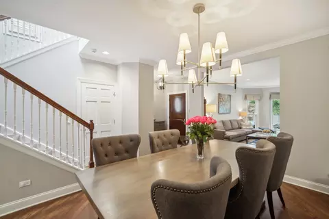 2132 N Wayne Ave, Chicago, IL 60614 photo 7