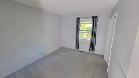 1440 Mayfield Ln, Hoffman Estates, IL 60169 photo 13