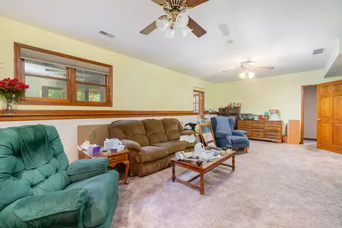 5305 E Chamberlain Ct, De Motte, IN 46310 photo 18