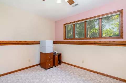 5305 E Chamberlain Ct, De Motte, IN 46310 photo 19