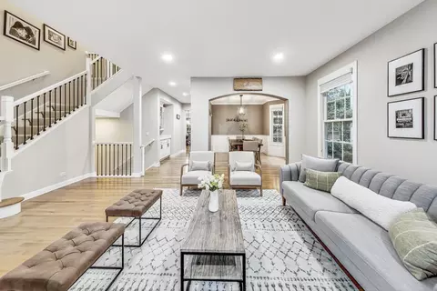 Living - 2680 Summit Dr, Glenview, IL 60025 photo 3 of 4