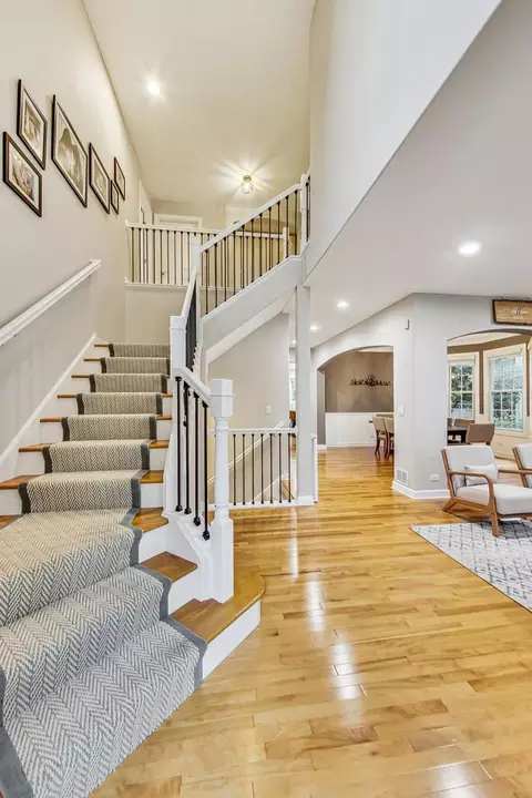Entry Way - 2680 Summit Dr, Glenview, IL 60025 photo 1 of 7