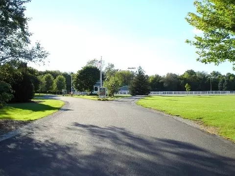2904 Rolling Oaks Rd, Spring Grove, IL 60081 photo 6