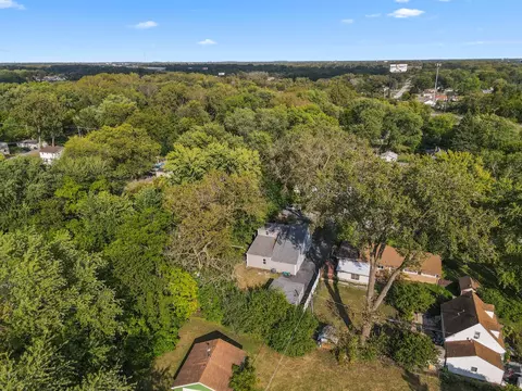 View/Area - 15640 Millard Ave, Markham, IL 60428 photo 1 of 2