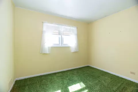 Bedroom - 1028 Webster Ln, Des Plaines, IL 60016 photo 3 of 4