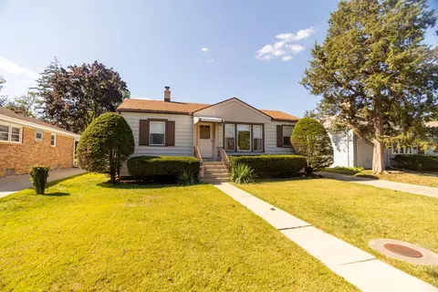 1028 Webster Ln, Des Plaines, IL 60016