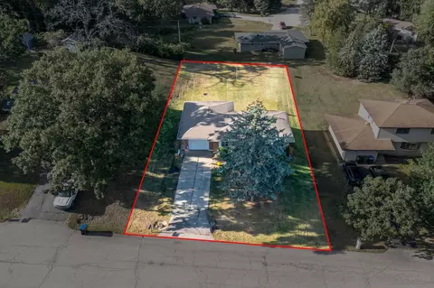 View/Area - 916 Hayden Dr, Mchenry, IL 60051 photo 5 of 6