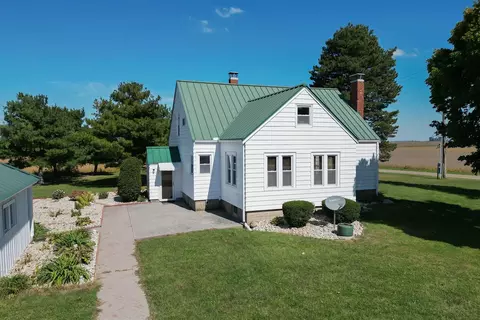 1052 N 600 East Rd, Mclean, IL 61754