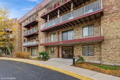 5450 Astor Ln #315, Rolling Meadows, IL 60008