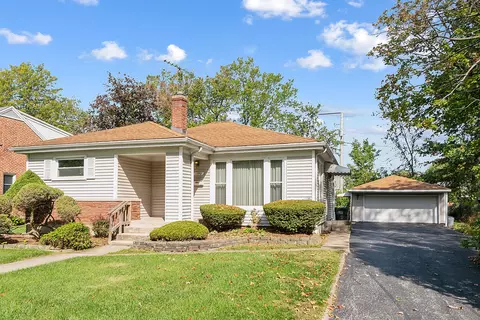 1352 Evergreen Rd, Homewood, IL 60430