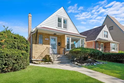131 46th Ave, Bellwood, IL 60104