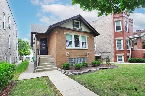 4750 N Linder Ave, Chicago, IL 60630