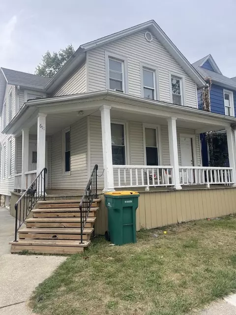 611 N Broadway St, Joliet, IL 60435