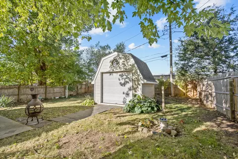 Exterior - 1174 Preston Ave, Elgin, IL 60120 photo 7 of 7