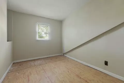 Bedroom - 1174 Preston Ave, Elgin, IL 60120 photo 3 of 3