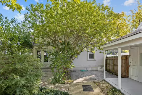 Exterior - 1174 Preston Ave, Elgin, IL 60120 photo 3 of 7