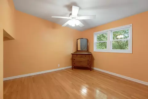 Bedroom - 1174 Preston Ave, Elgin, IL 60120 photo 2 of 3