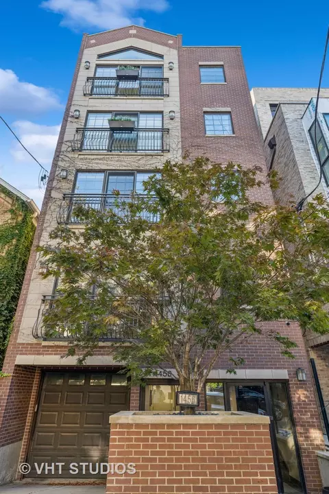 1456 N Wieland St #P1, Chicago, IL 60610