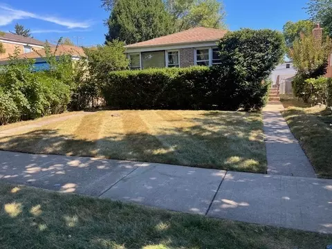 1105 Pitner Ave, Evanston, IL 60202