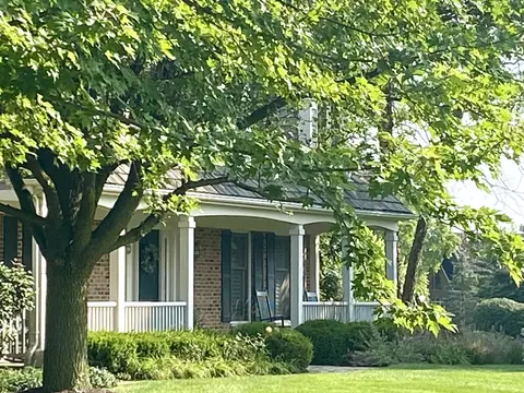 10 Corners Dr, Deer Park, IL 60010