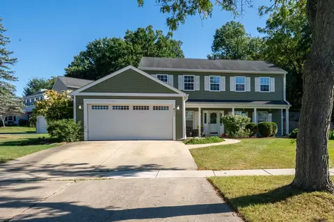 315 Kensington Dr, Streamwood, IL 60107