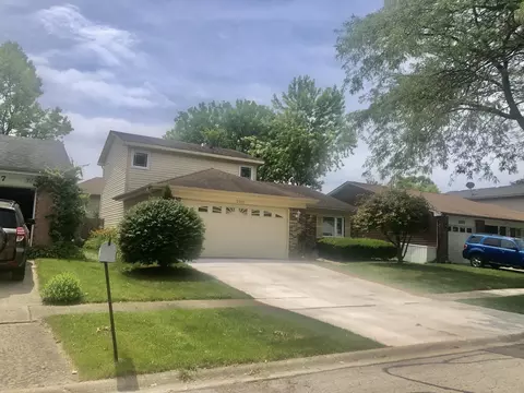2311 Sunnydale Dr, Woodridge, IL 60517