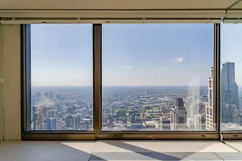 175 E Delaware Pl #6911, Chicago, IL 60611 photo 15