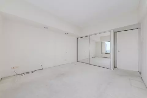 175 E Delaware Pl #6911, Chicago, IL 60611 photo 8